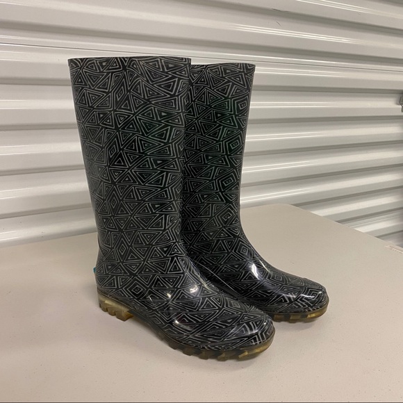 toms rubber boots